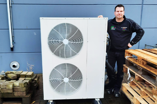  HEEALARX Full inverter Evi Air To Water Heat Pump In Europe